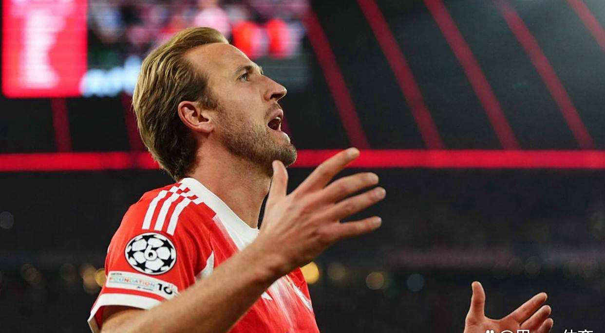 包含切尔西绝地反击瓦伦西亚，哈里·凯恩完成帽子戏法的词条