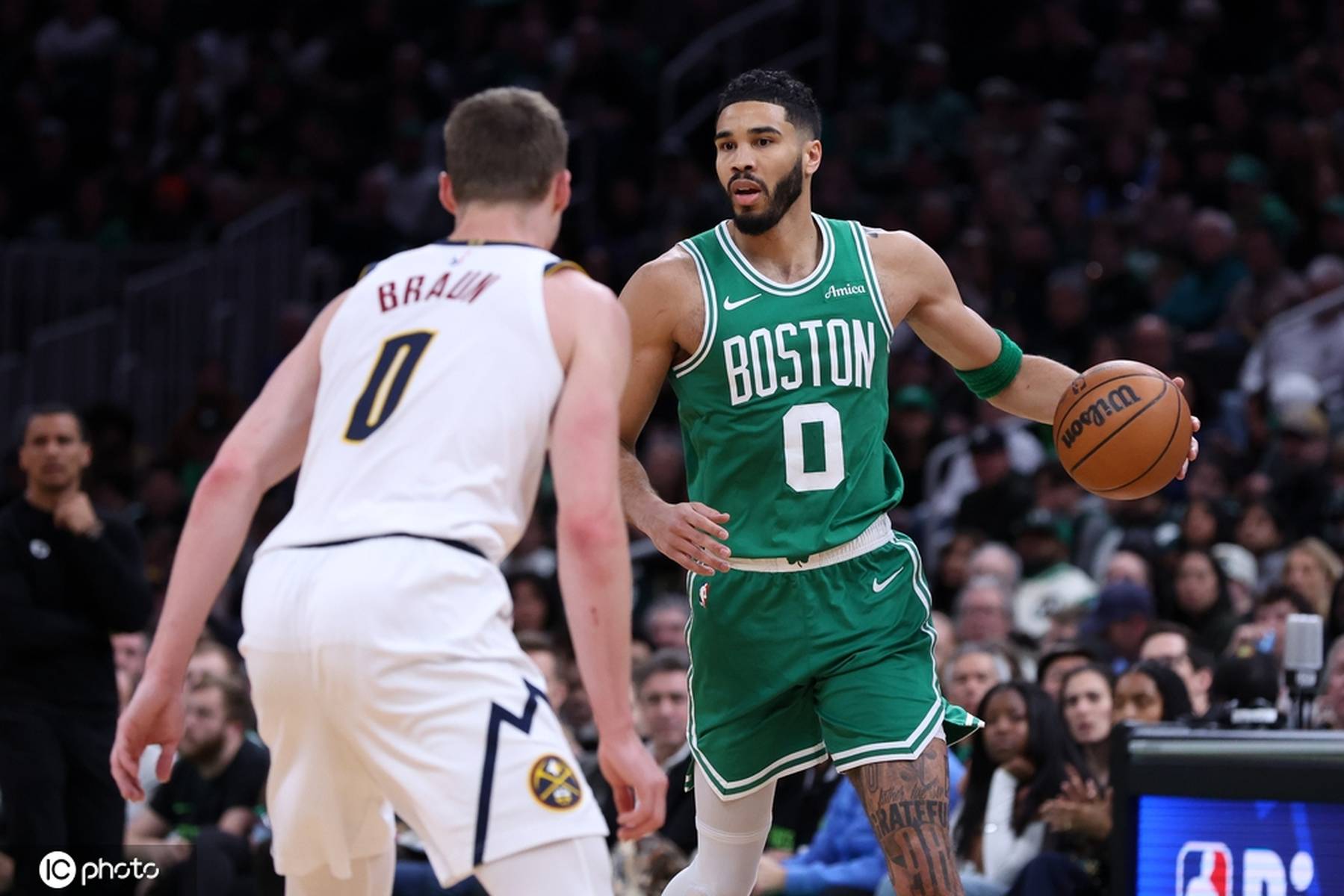 凯尔特人击败猛龙,取得七连胜 凯尔特人击败猛龙,取得七连胜