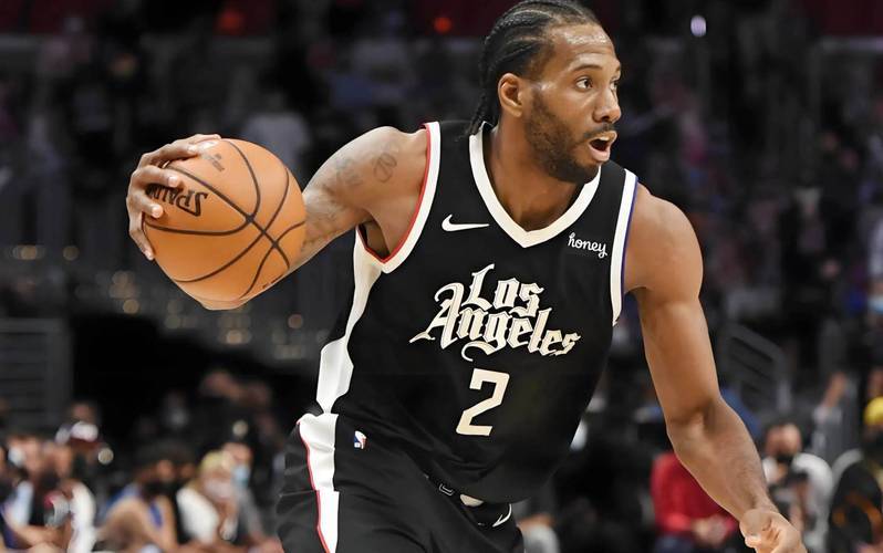 独行侠翻盘猛龙,伦纳德一己之力扛起全队的简单介绍 独行侠翻盘猛龙,伦纳德一己之力扛起全队的简单介绍