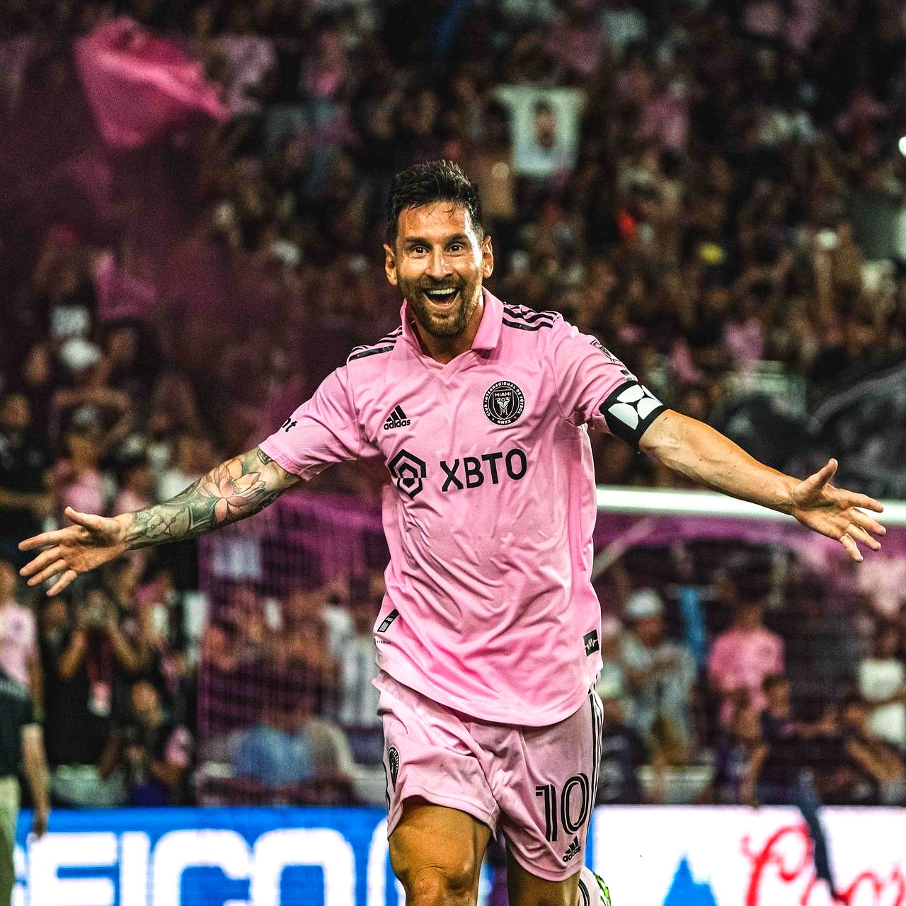 墨西哥轻取AC米兰,梅西高光表现的简单介绍 墨西哥轻取AC米兰,梅西高光表现的简单介绍