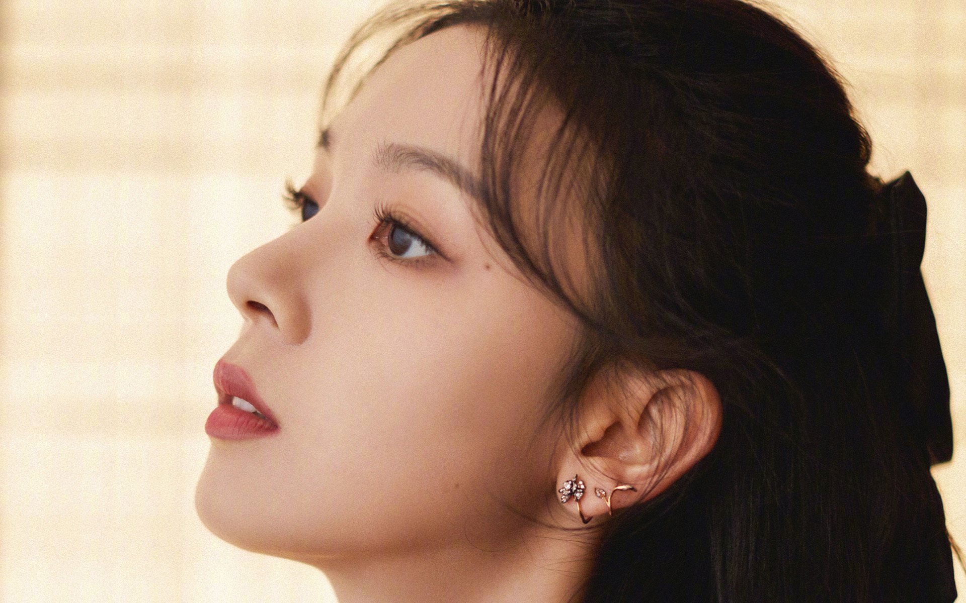 开云平台-绿茵封锁线，当阿尔瓦雷斯的爆发撞上非洲能源暗战