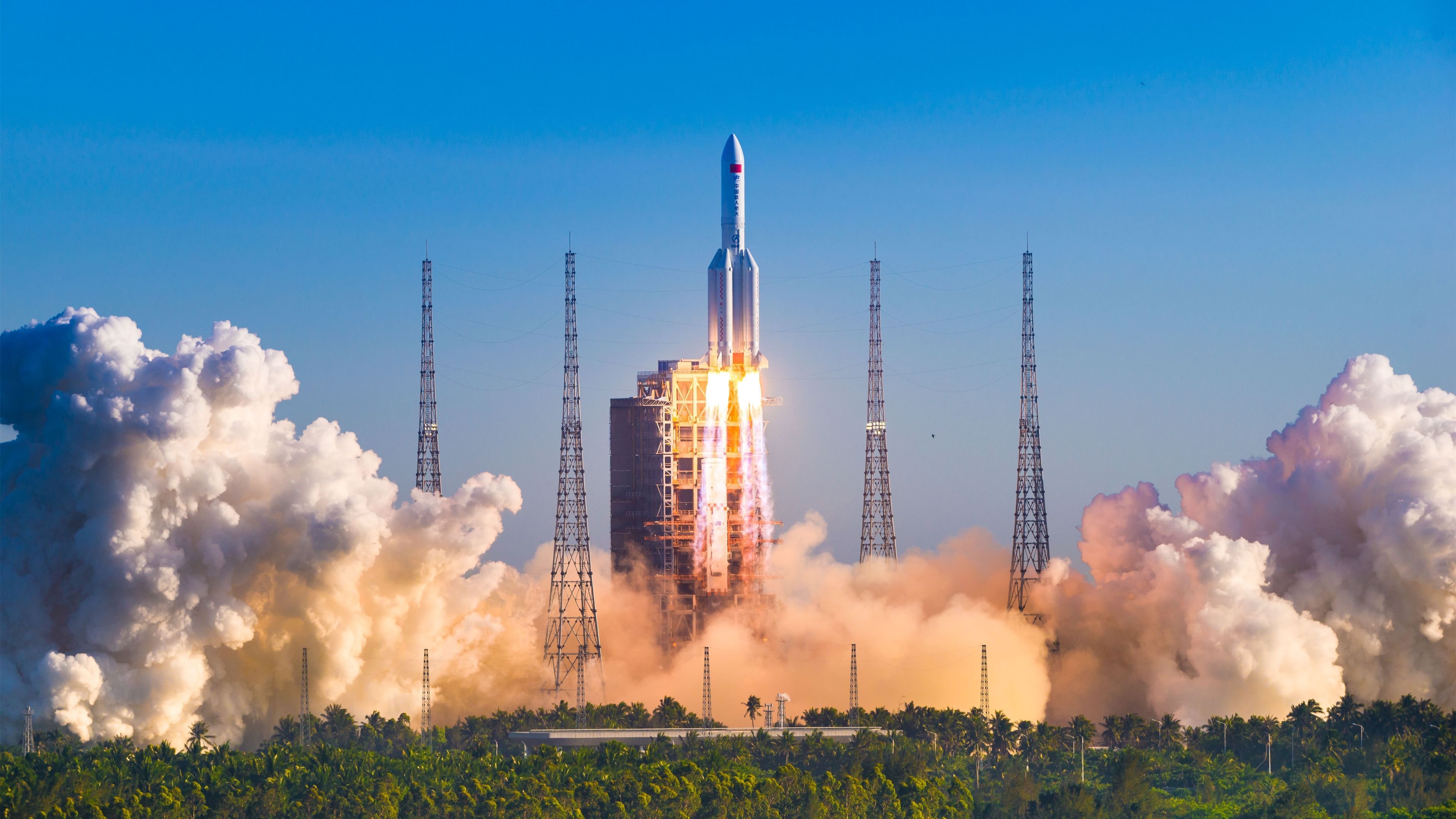 开云体育登录-引擎轰鸣与地板撞击，当F1争冠之夜遇见恩比德的末节统治