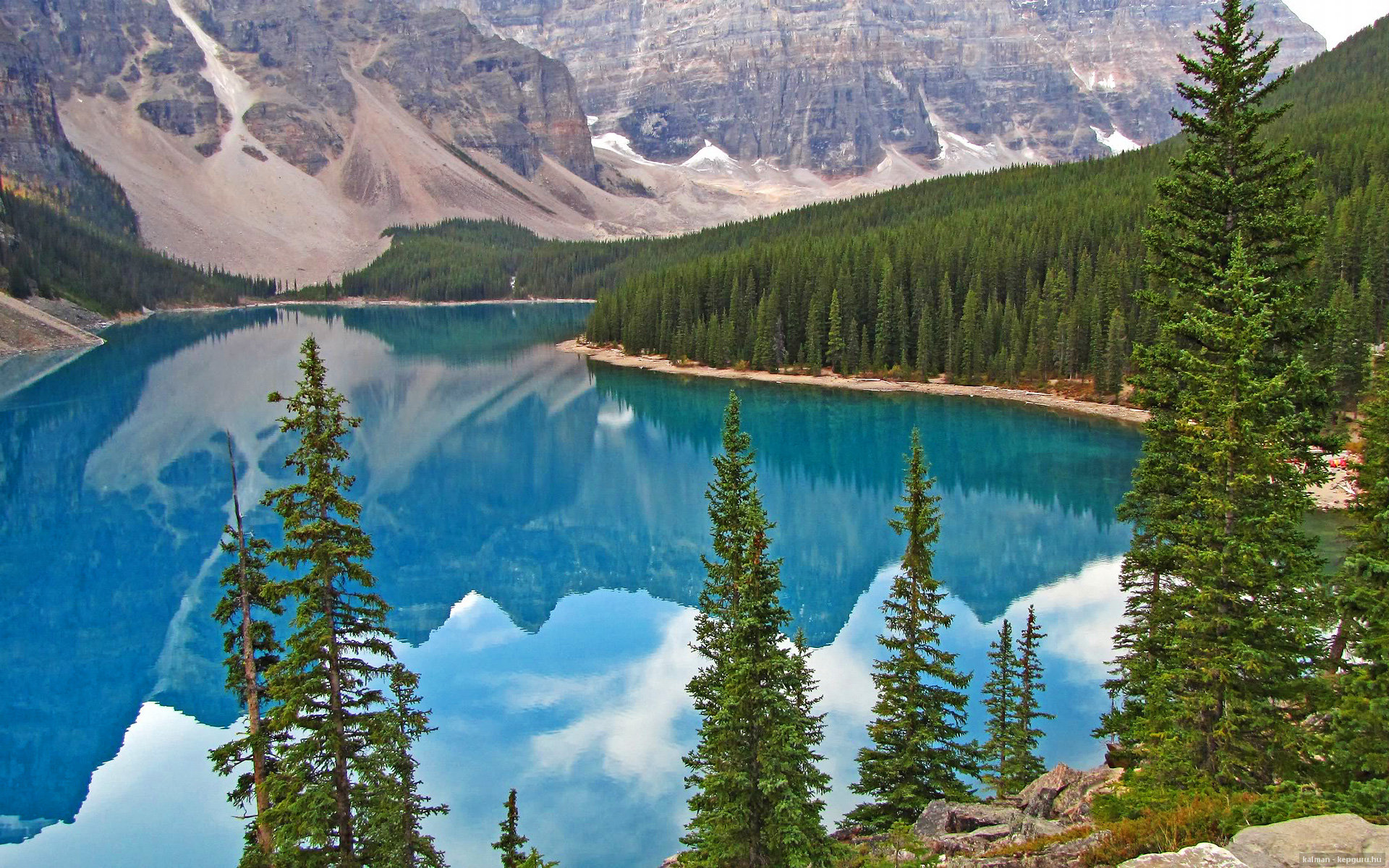 开云下载-费城风暴，伦纳德关键先生本色，76人连续得分狂潮扼杀爵士反击